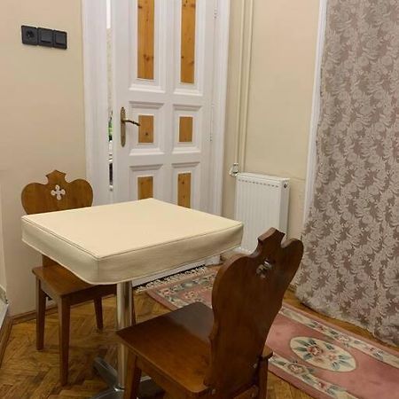 Central Location For One Person Budapest Luaran gambar